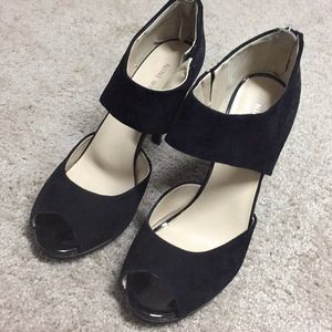 Heels black Nine West